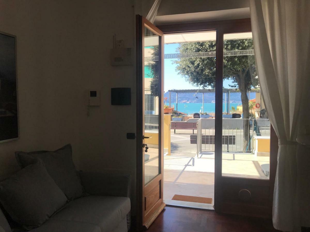 Ferienwohnung Creuza De Ma Tellaro Exterior foto